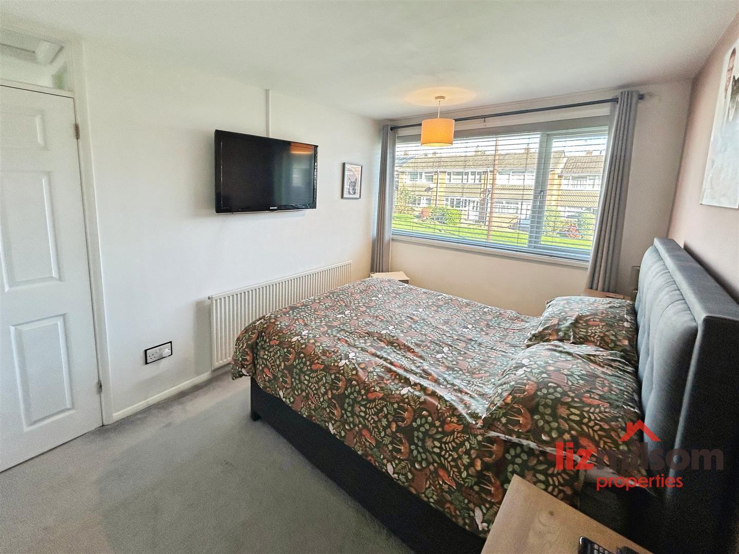 Oversetts Court, Swadlincote Image 12