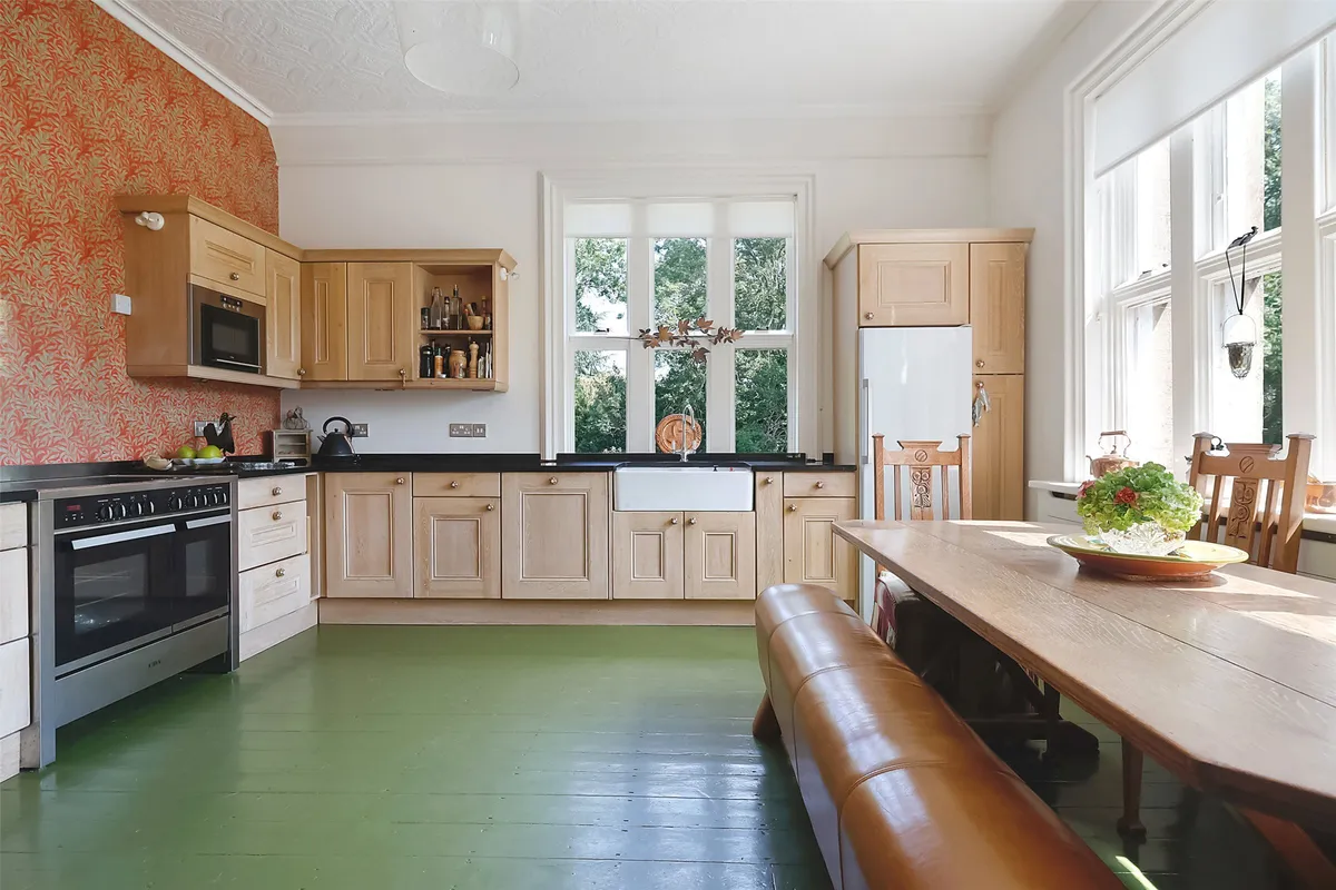 Mynthurst, Leigh, Reigate, Surrey, RH2