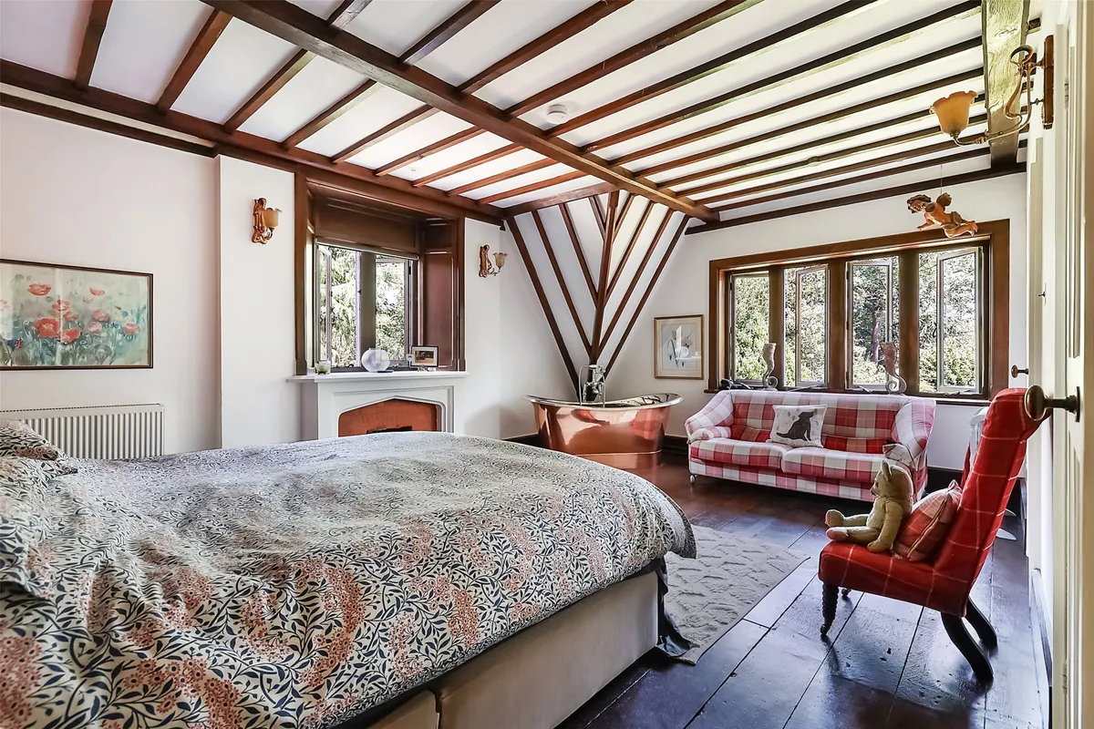 Mynthurst, Leigh, Reigate, Surrey, RH2