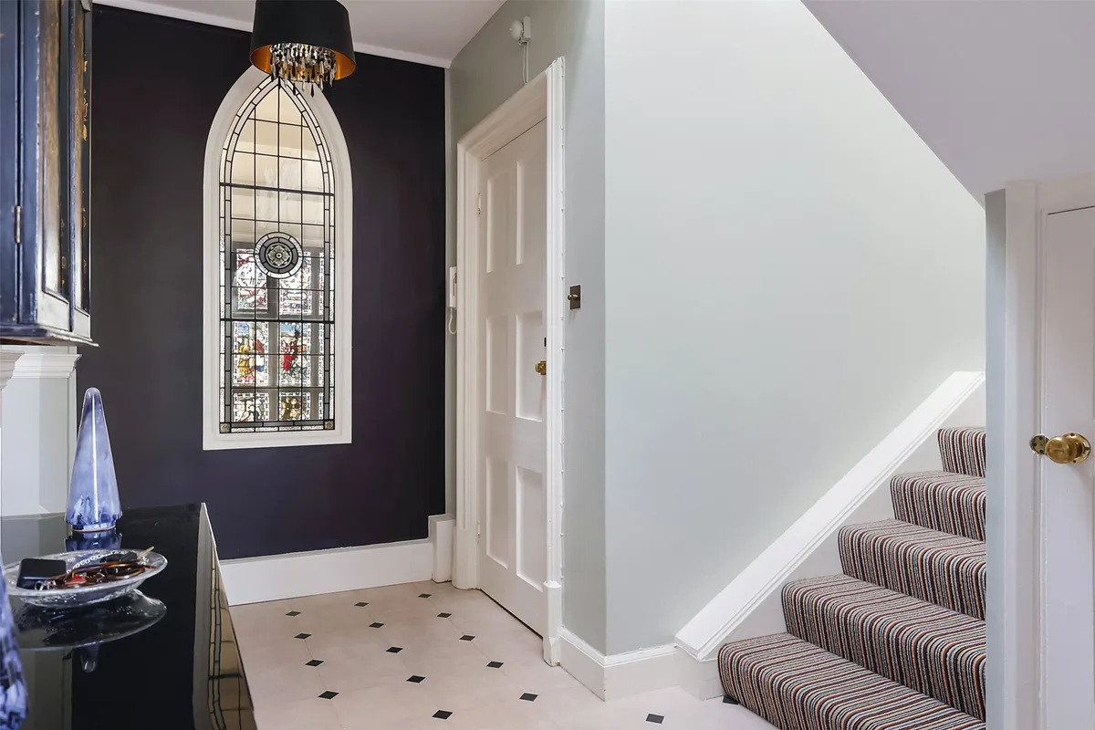 Mynthurst, Leigh, Reigate, Surrey, RH2