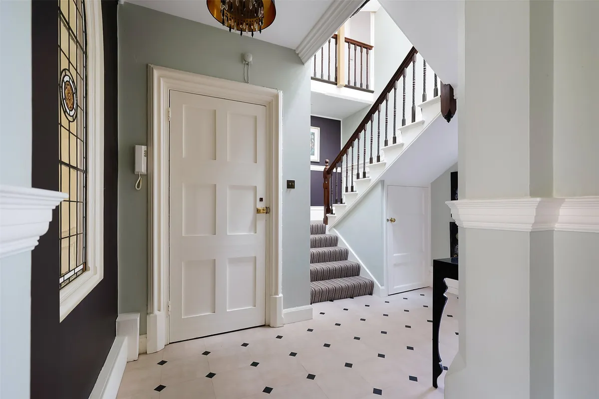 Mynthurst, Leigh, Reigate, Surrey, RH2