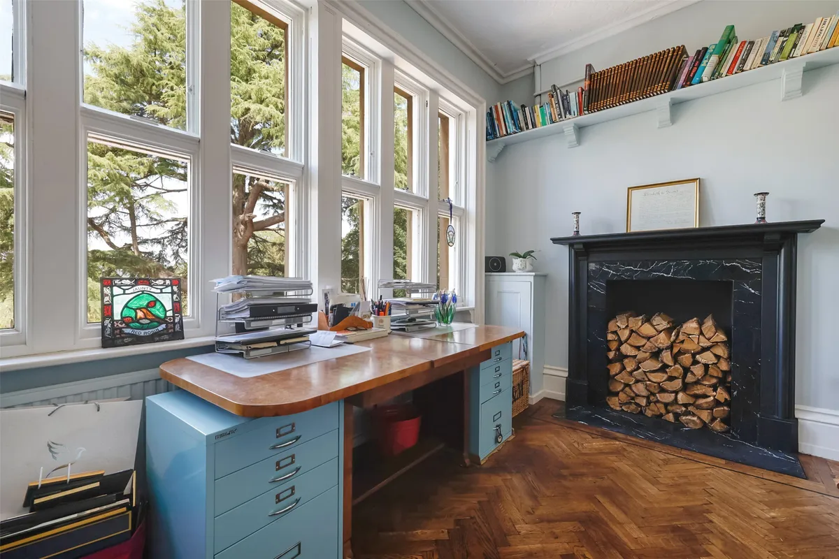 Mynthurst, Leigh, Reigate, Surrey, RH2