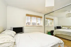 Wagtail Close, Swindon