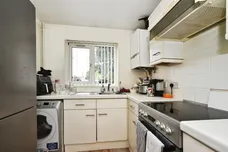Wagtail Close, Swindon