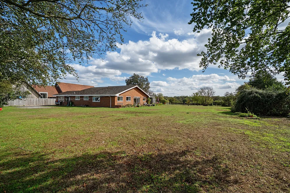 Forge Road, Kingsley, GU35 photo 4