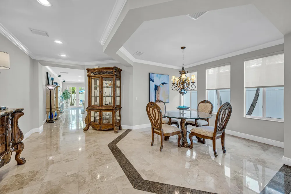 1419 NE 4th Pl, Fort Lauderdale, FL 33301