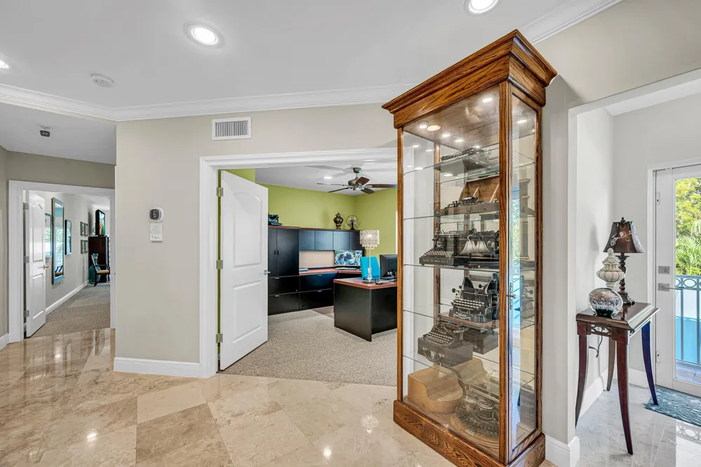 1419 NE 4th Pl, Fort Lauderdale, FL 33301