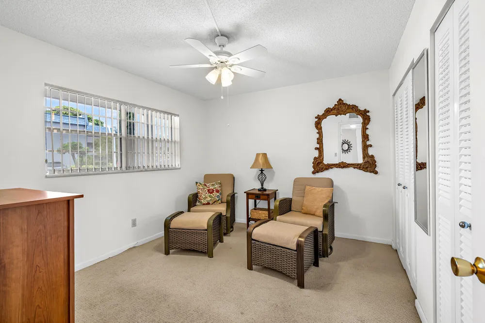 7797 Golf Cir Dr, Margate, FL 33063