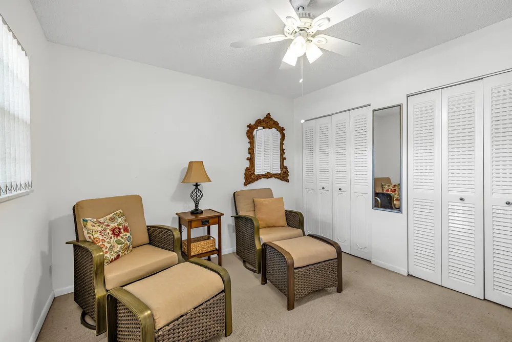 7797 Golf Cir Dr, Margate, FL 33063