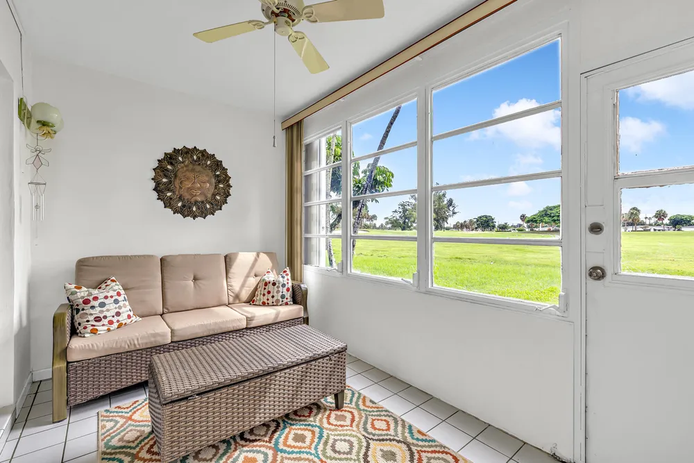 7797 Golf Cir Dr, Margate, FL 33063