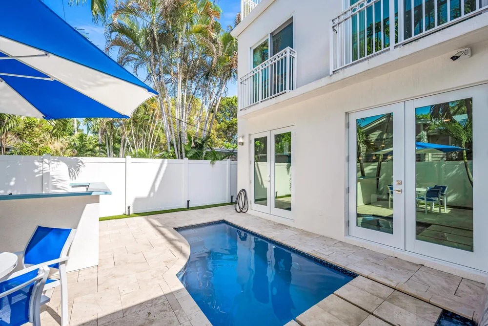 1419 NE 4th Pl, Fort Lauderdale, FL 33301