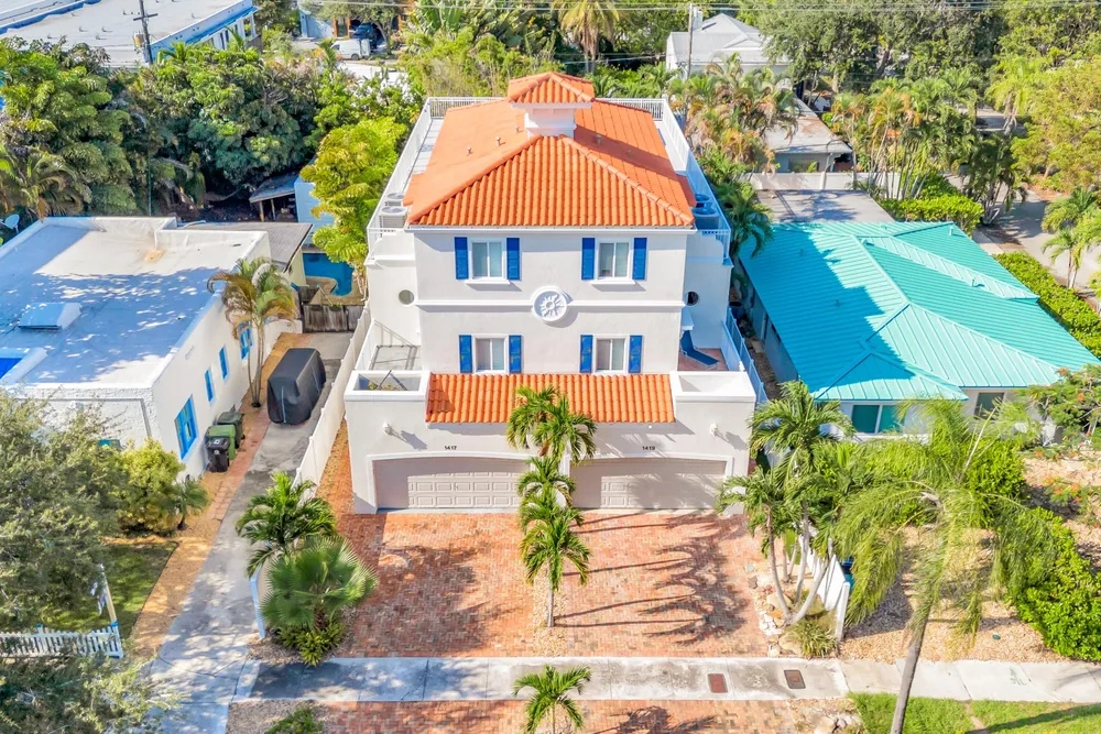 1419 NE 4th Pl, Fort Lauderdale, FL 33301