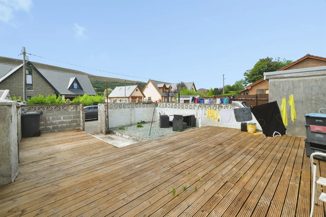 Property photo 25