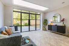 No. 3 Ronmar Place, Oxshott, KT22 photo 4