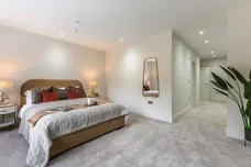 No. 3 Ronmar Place, Oxshott, KT22 photo 8