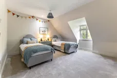 No. 3 Ronmar Place, Oxshott, KT22 photo 12