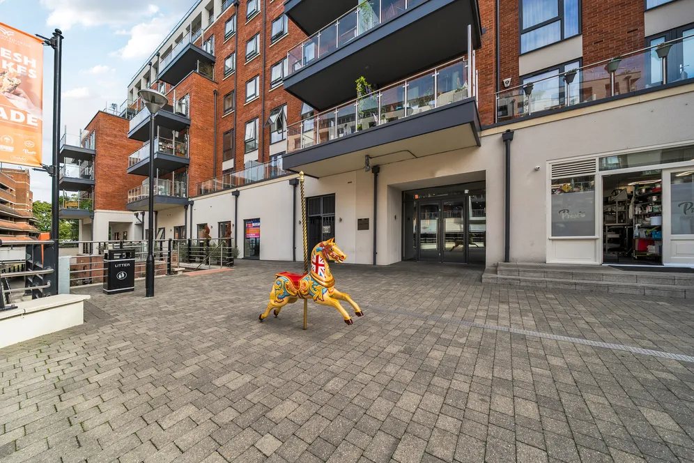 Canal Side, Maidenhead, SL6 photo 11