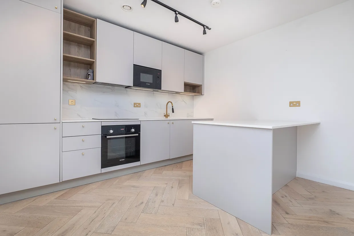 Ravensbury Terrace, London, SW18 photo 11