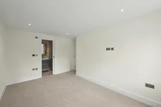 Coombe Gardens, Berkhamsted