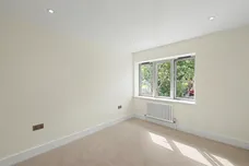 Coombe Gardens, Berkhamsted