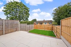 Coombe Gardens, Berkhamsted