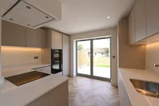 Coombe Gardens, Berkhamsted
