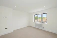 Coombe Gardens, Berkhamsted