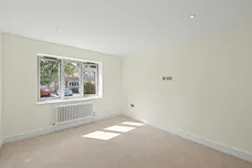 Coombe Gardens, Berkhamsted