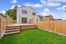 Coombe Gardens, Berkhamsted