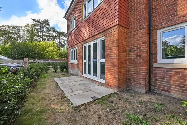 Doods Park Road, Reigate, Surrey, RH2