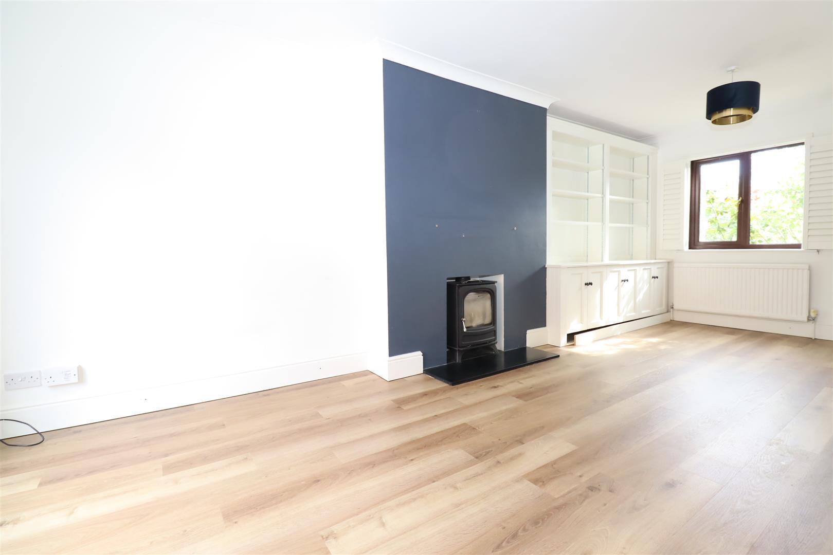 Astlethorpe, Two Mile Ash, Milton Keynes Image 6