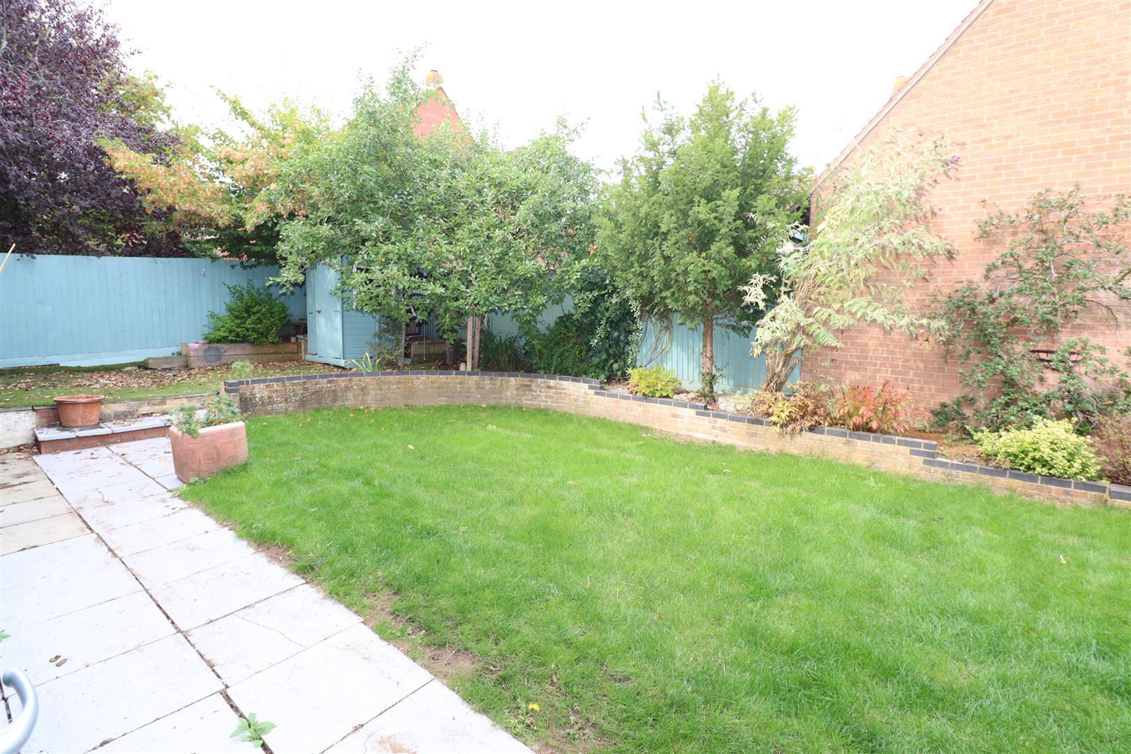 Astlethorpe, Two Mile Ash, Milton Keynes Image 18
