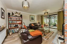 Stone Road, Uttoxeter