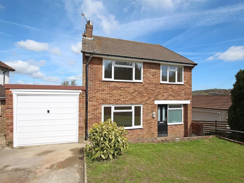 Property thumbnail 1 out of 3