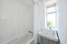 Houldsworth Drive, Chesterfield