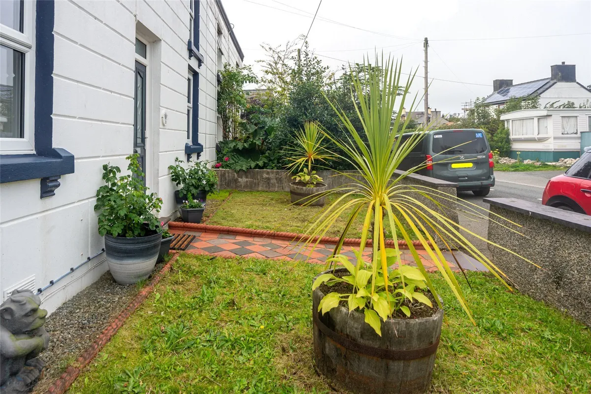 Llaneilian Road, Amlwch, Isle of Anglesey, LL68