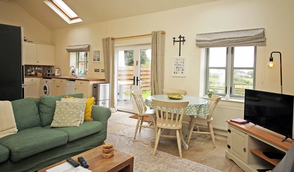 Rhydwyn, Holyhead, Isle of Anglesey, LL65
