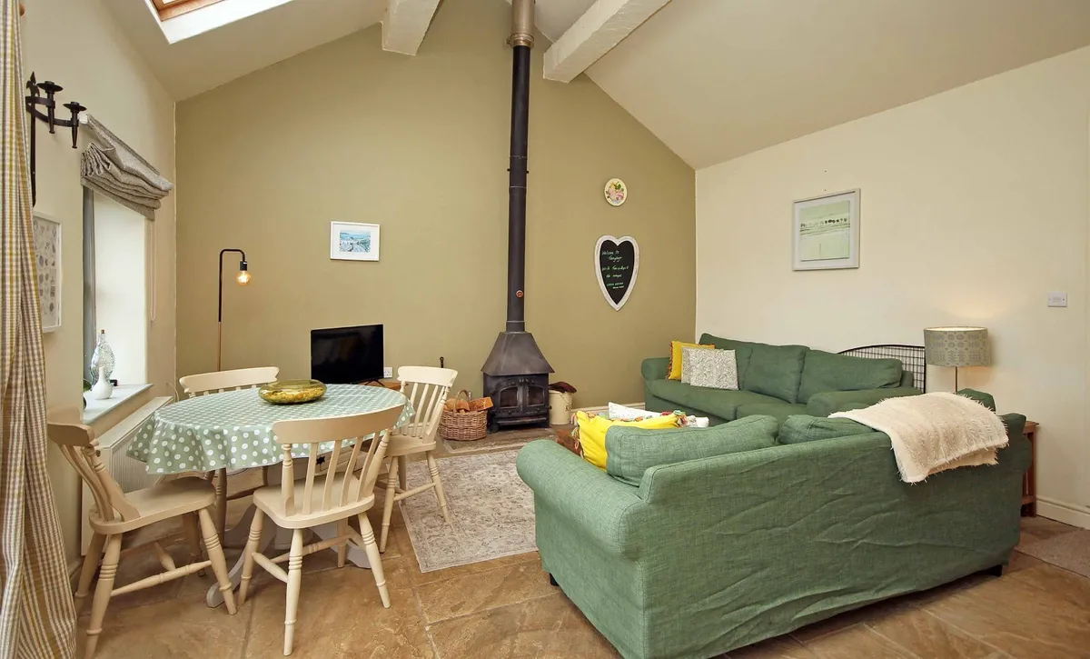 Rhydwyn, Holyhead, Isle of Anglesey, LL65