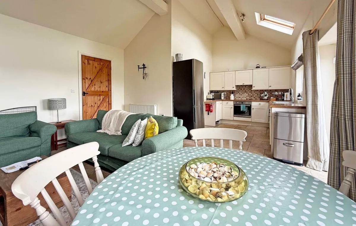 Rhydwyn, Holyhead, Isle of Anglesey, LL65
