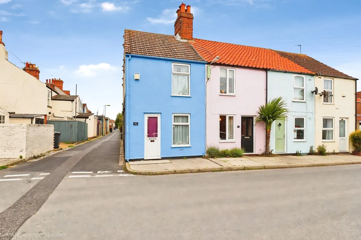 Melbourne Road, LOWESTOFT