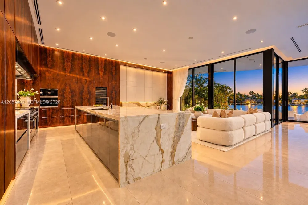 503 E Dilido Dr, Miami Beach, FL 33139