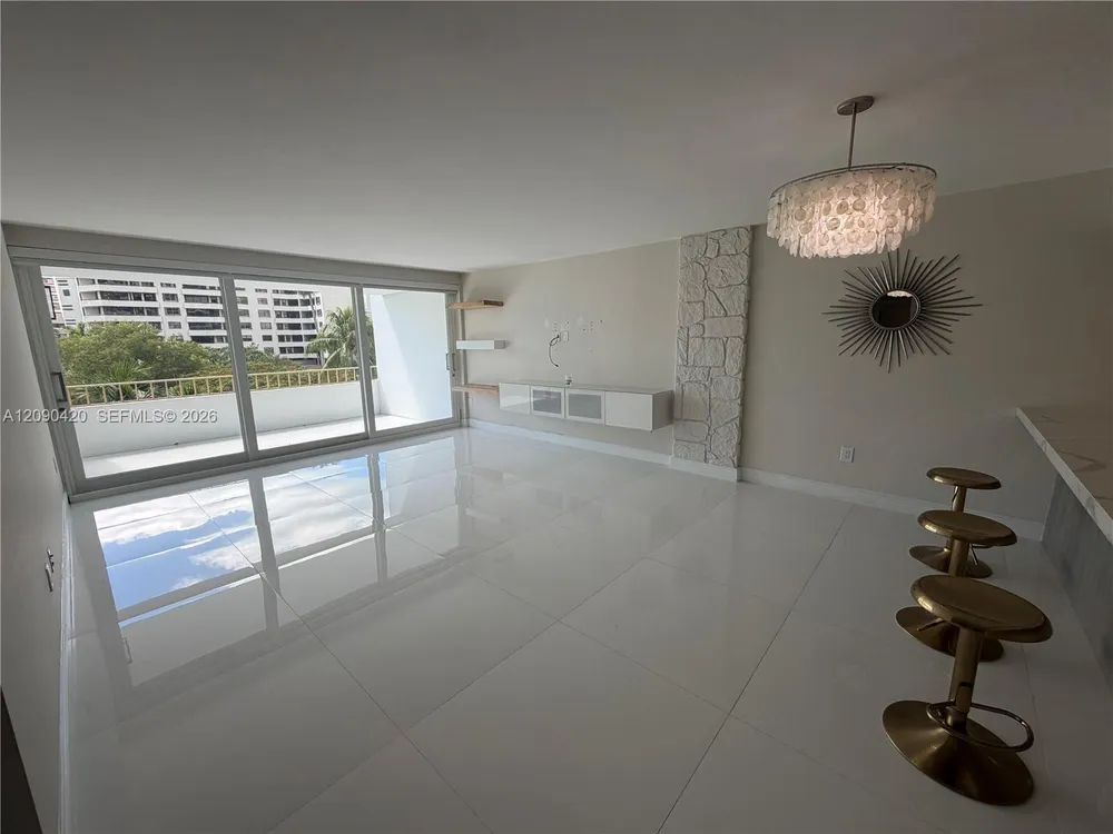 155 Ocean Lane Dr, Key Biscayne, FL 33149