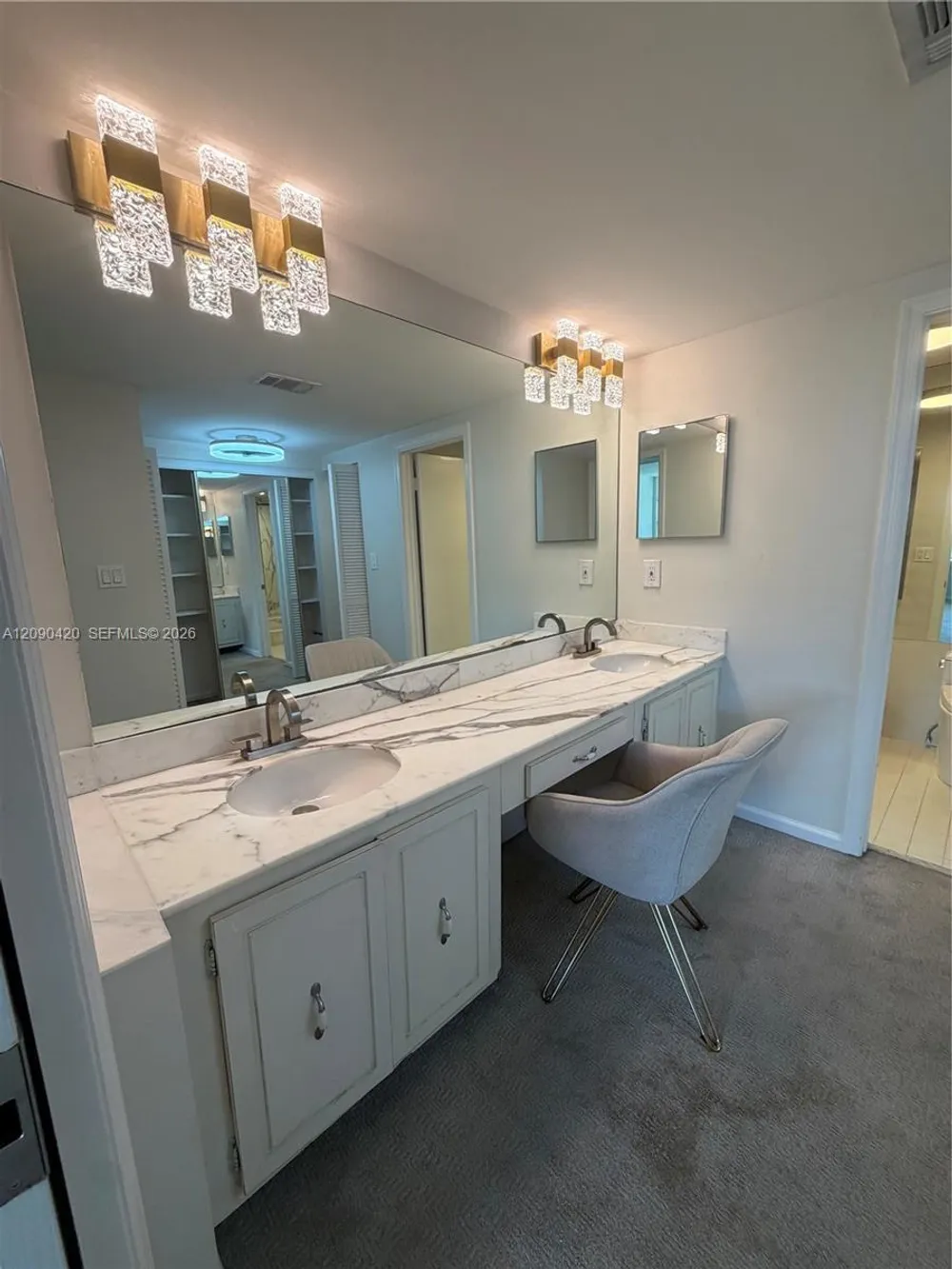 155 Ocean Lane Dr, Key Biscayne, FL 33149