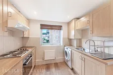 Friern Barnet Lane, LONDON
