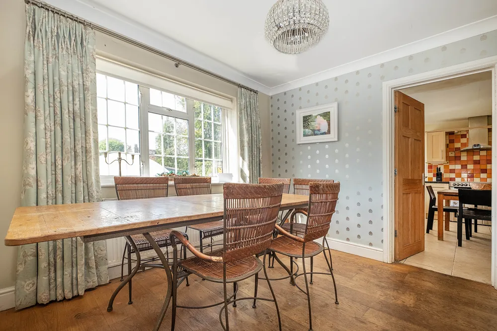 Saxonbury Gardens, Surbiton, KT6