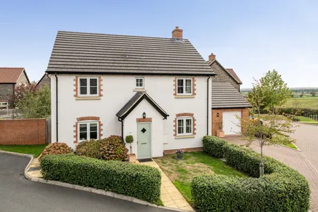 Walnut Field, Tytherington, GL12