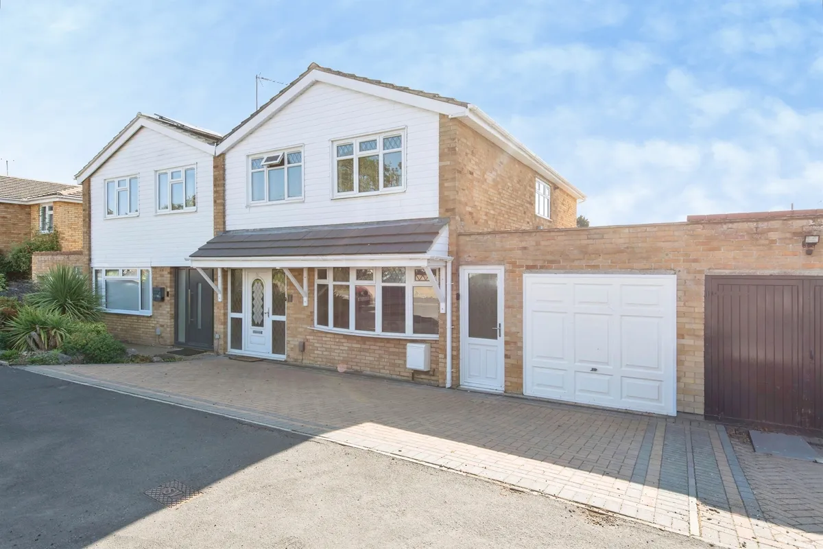 Dryden Crescent, Stevenage