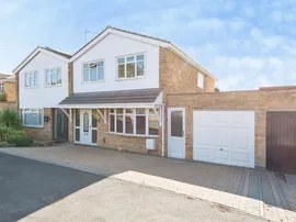 Dryden Crescent, Stevenage photo