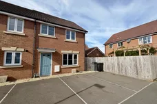 Helliker Close, Hilperton, TROWBRIDGE