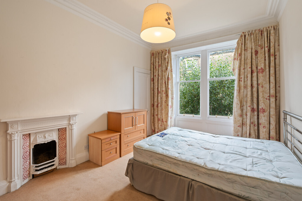 5 (1F2) Comiston Gardens, Morningside, Edinburgh, EH10 5QH Image 11